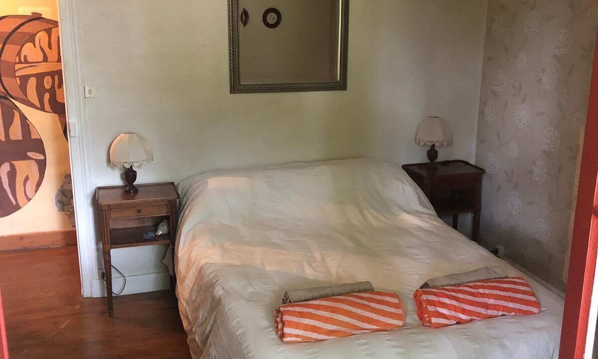 Photo of Bedroom in Queyssel