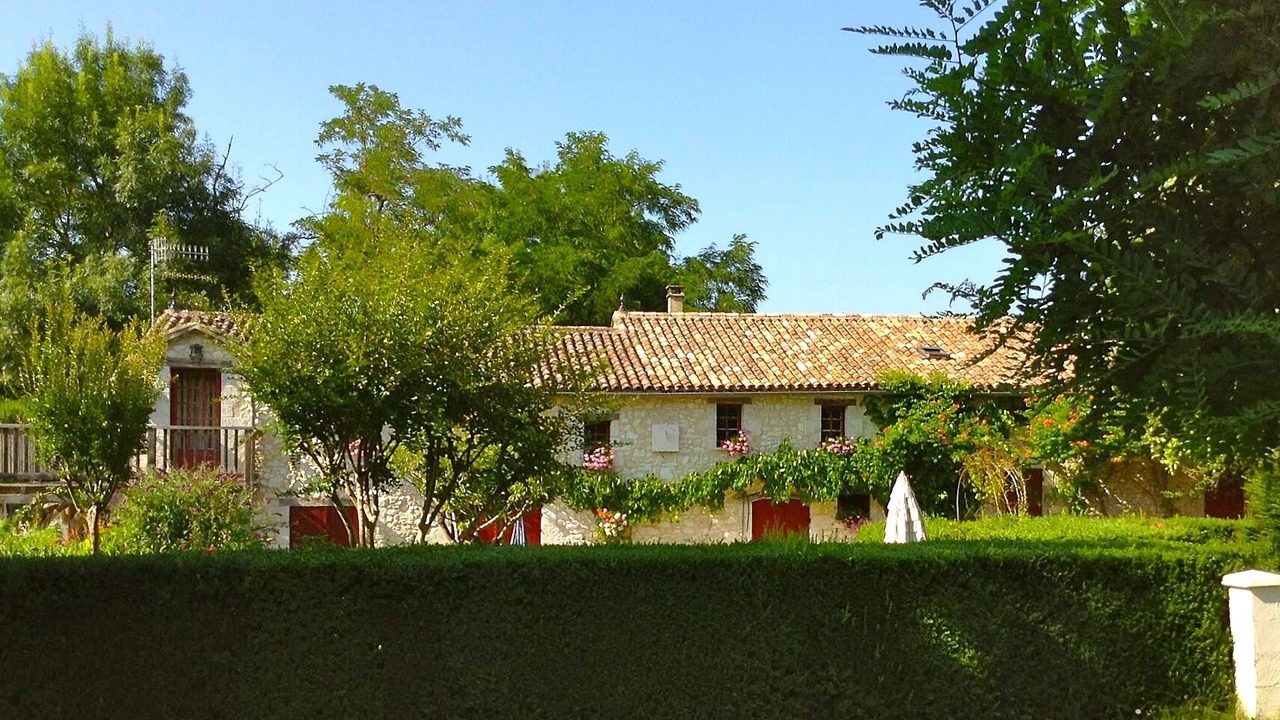 Photo of Outdoor in Queyssel