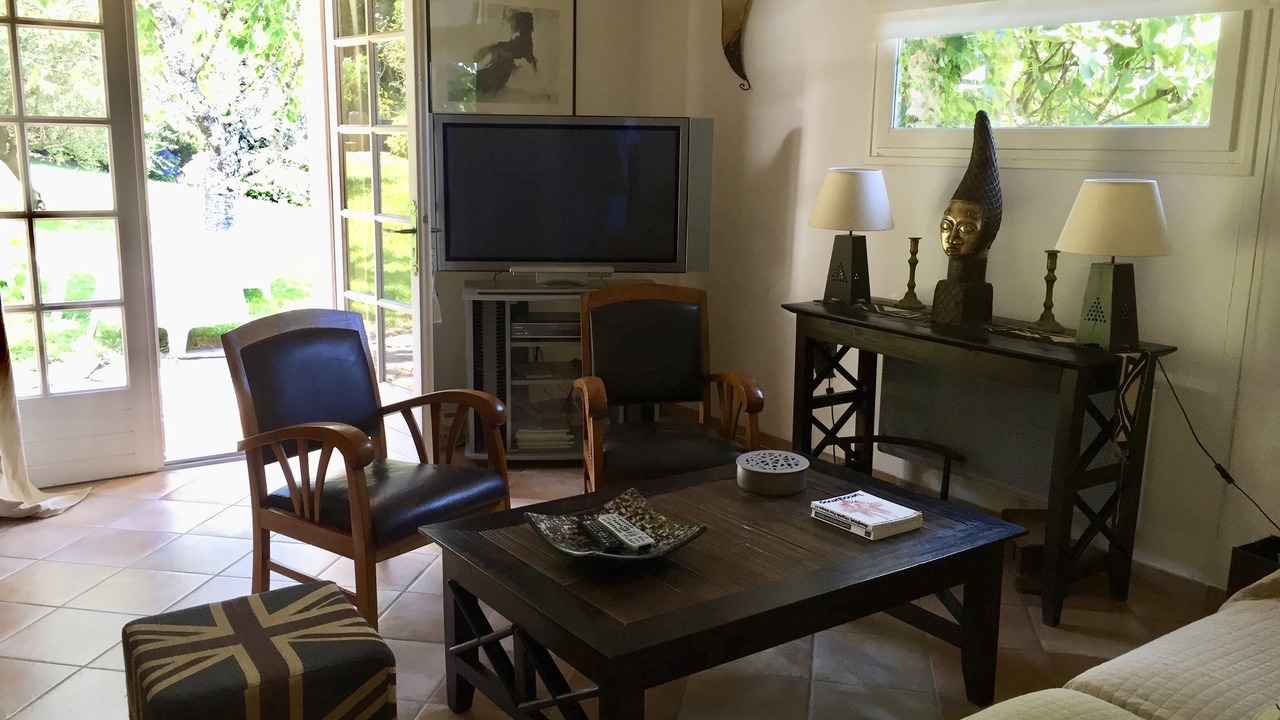 Photo of Livingroom in Ustaritz