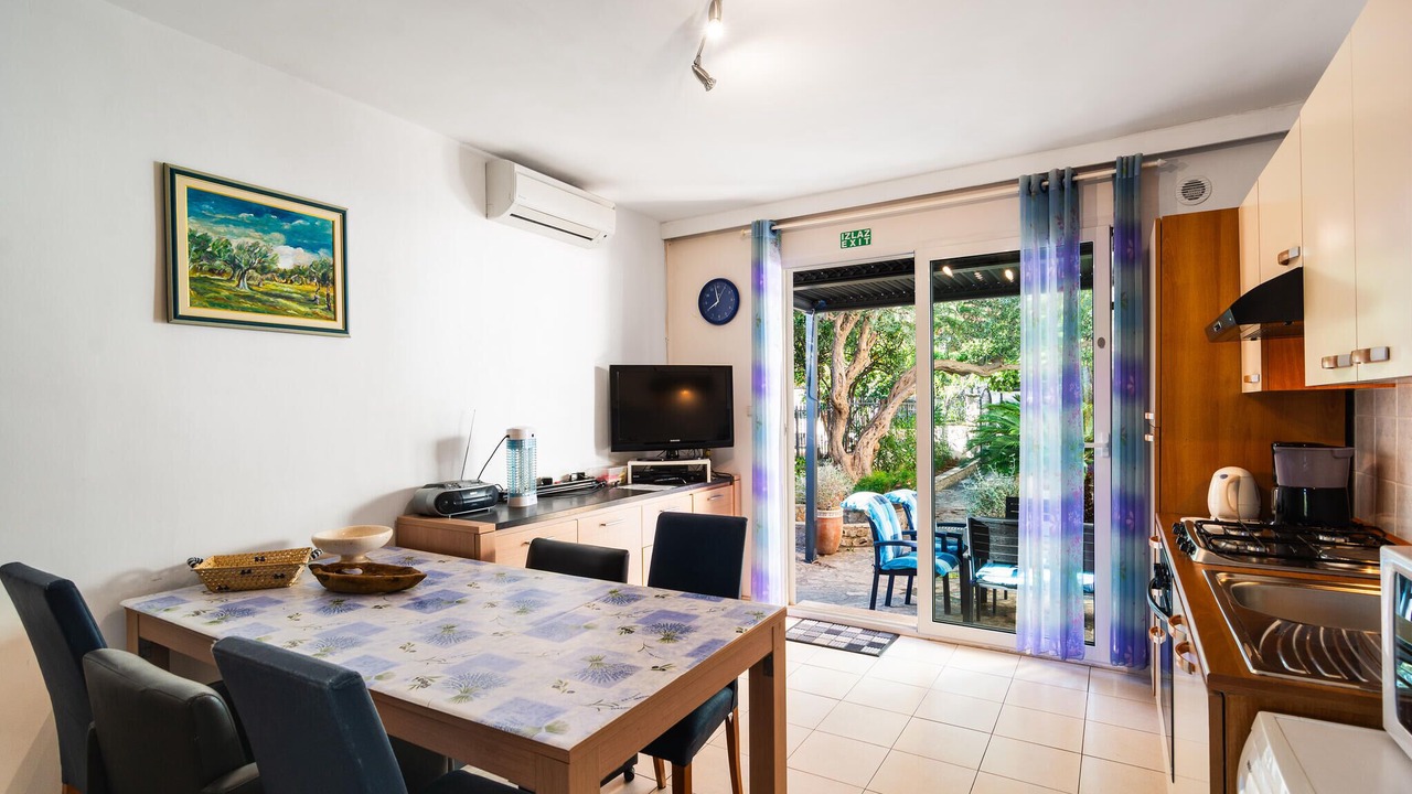 Photo of Bedroom in Supetar