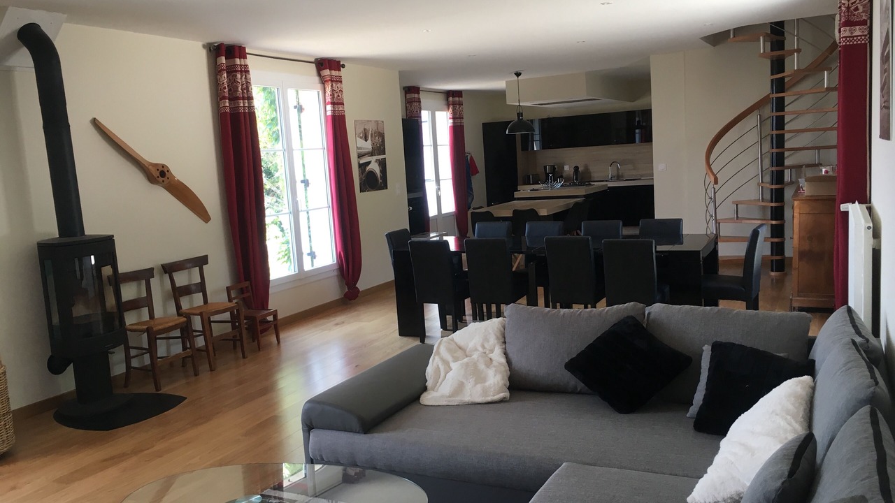 Photo of Livingroom in Saint-Severin