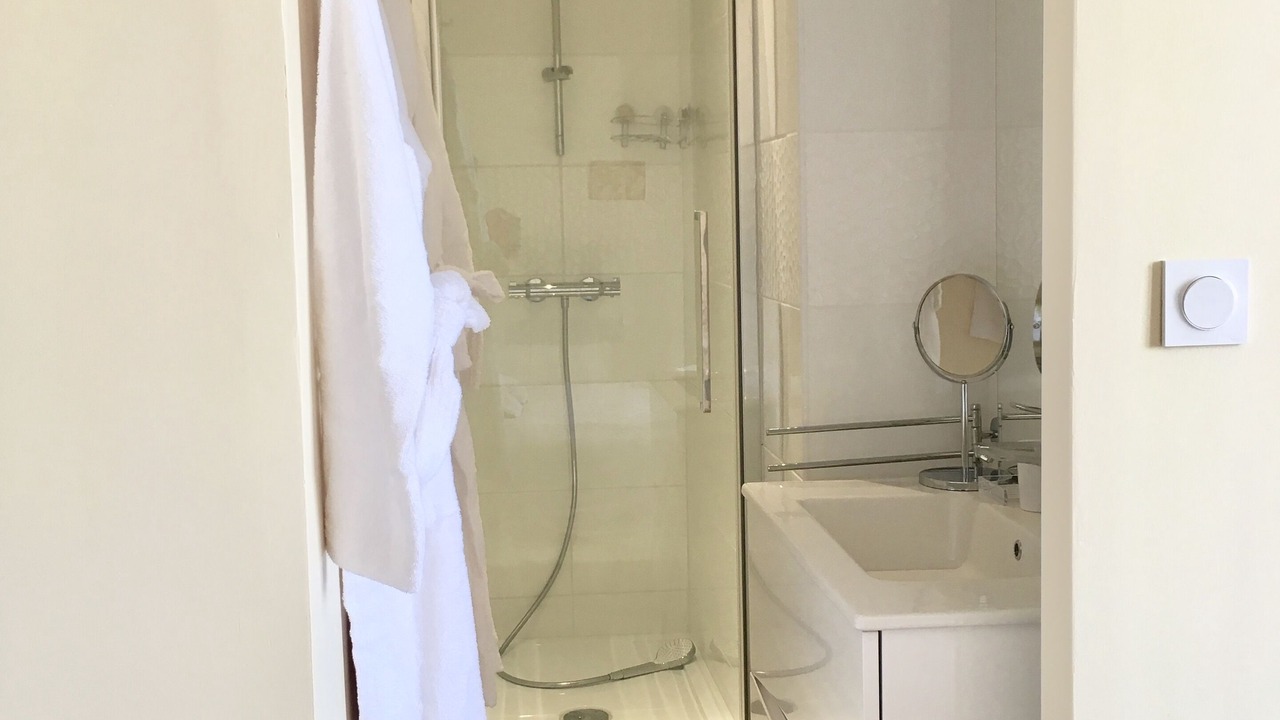 Photo of Bathroom in Saint-Severin
