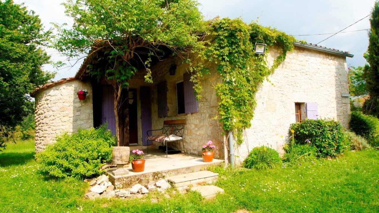 Photo of Outdoor in Saint-Jean-de-Duras