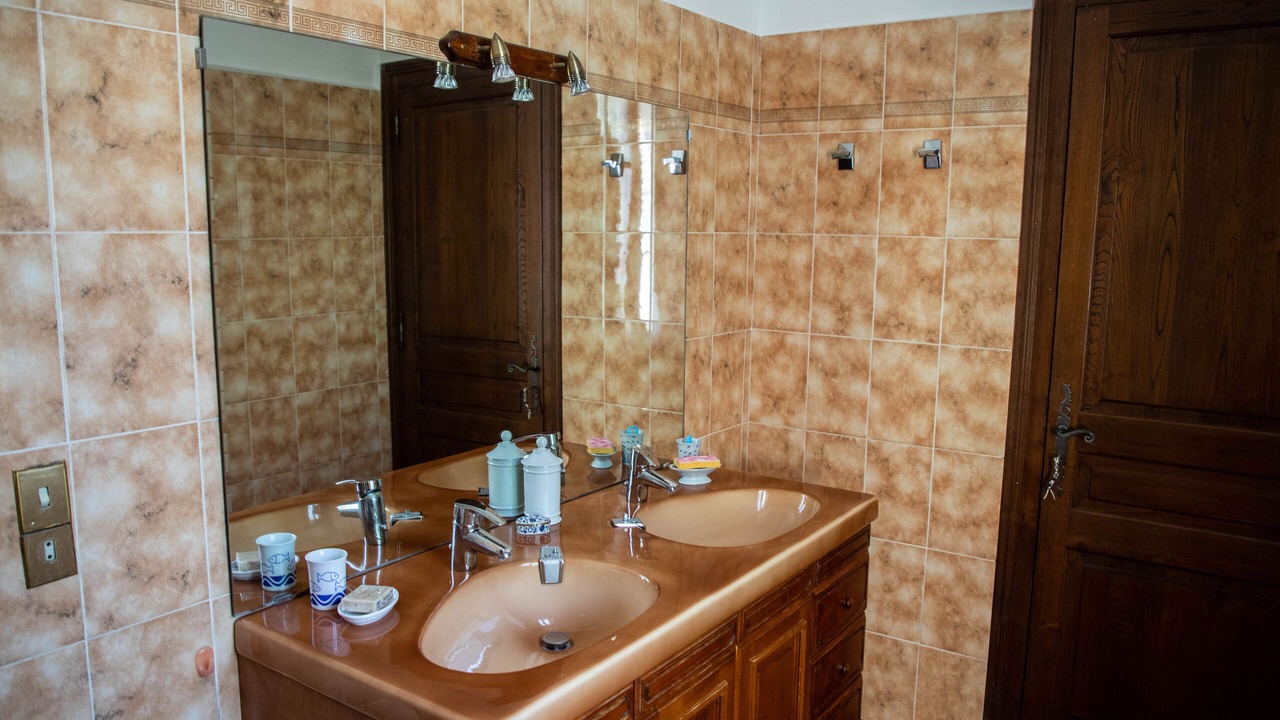 Photo of Bathroom in Pezuls