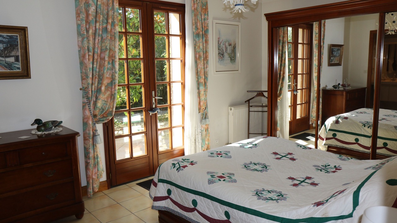 Photo of Bedroom in Meschers-sur-Gironde