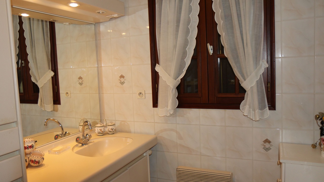 Photo of Bathroom in Meschers-sur-Gironde