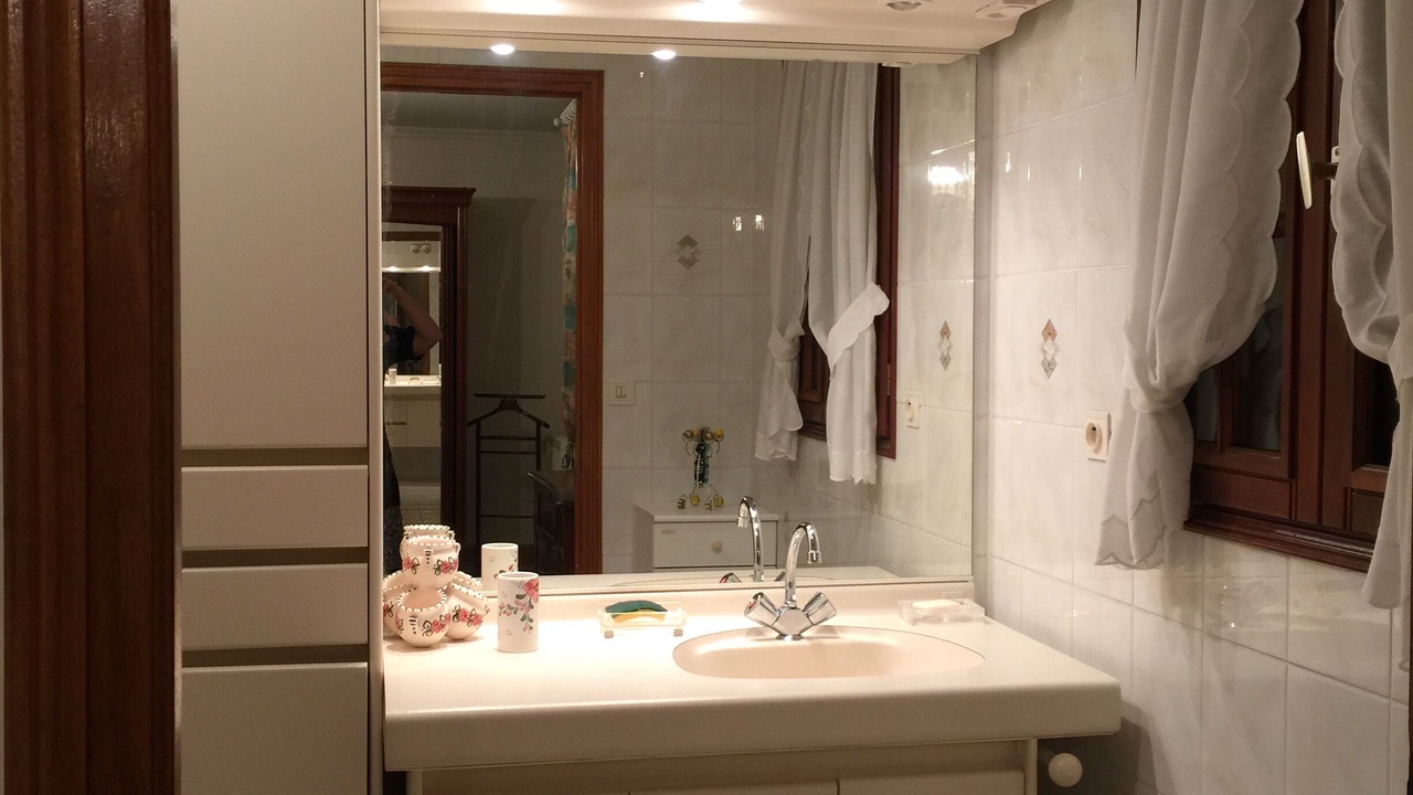 Photo of Bathroom in Meschers-sur-Gironde