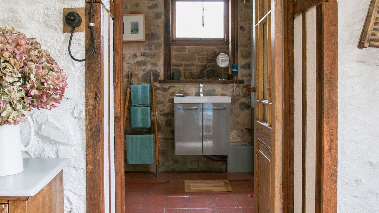 Photo of Bathroom in Saint-Pardoux-la-Riviere