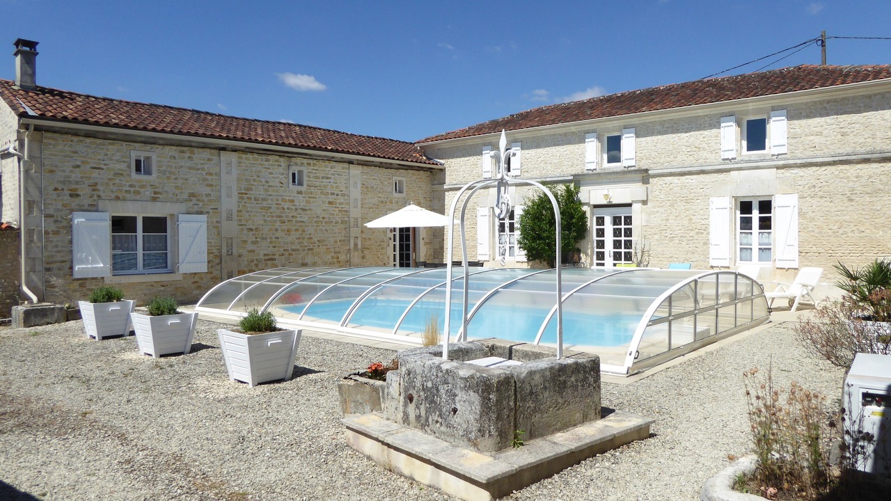 Photo of Outdoor in Saint-Amant-de-Nouere