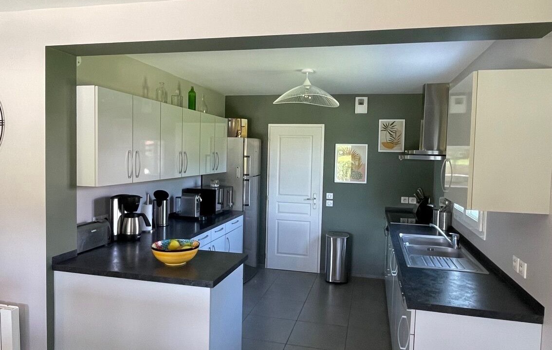 Photo of Kitchen in Sare