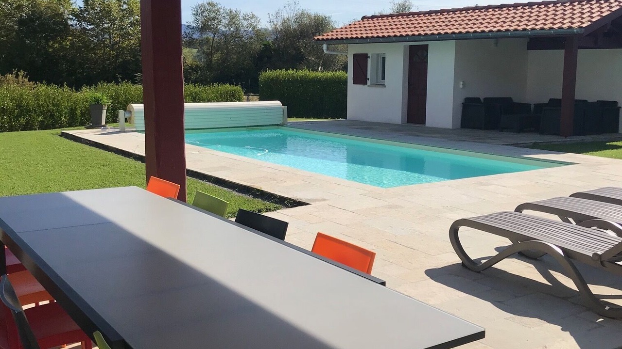 Photo of Outdoor in Sare