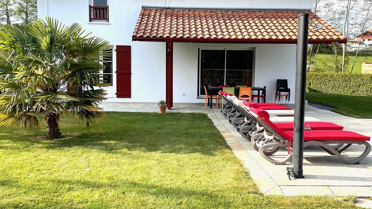 Photo of Patio Balcony in Sare