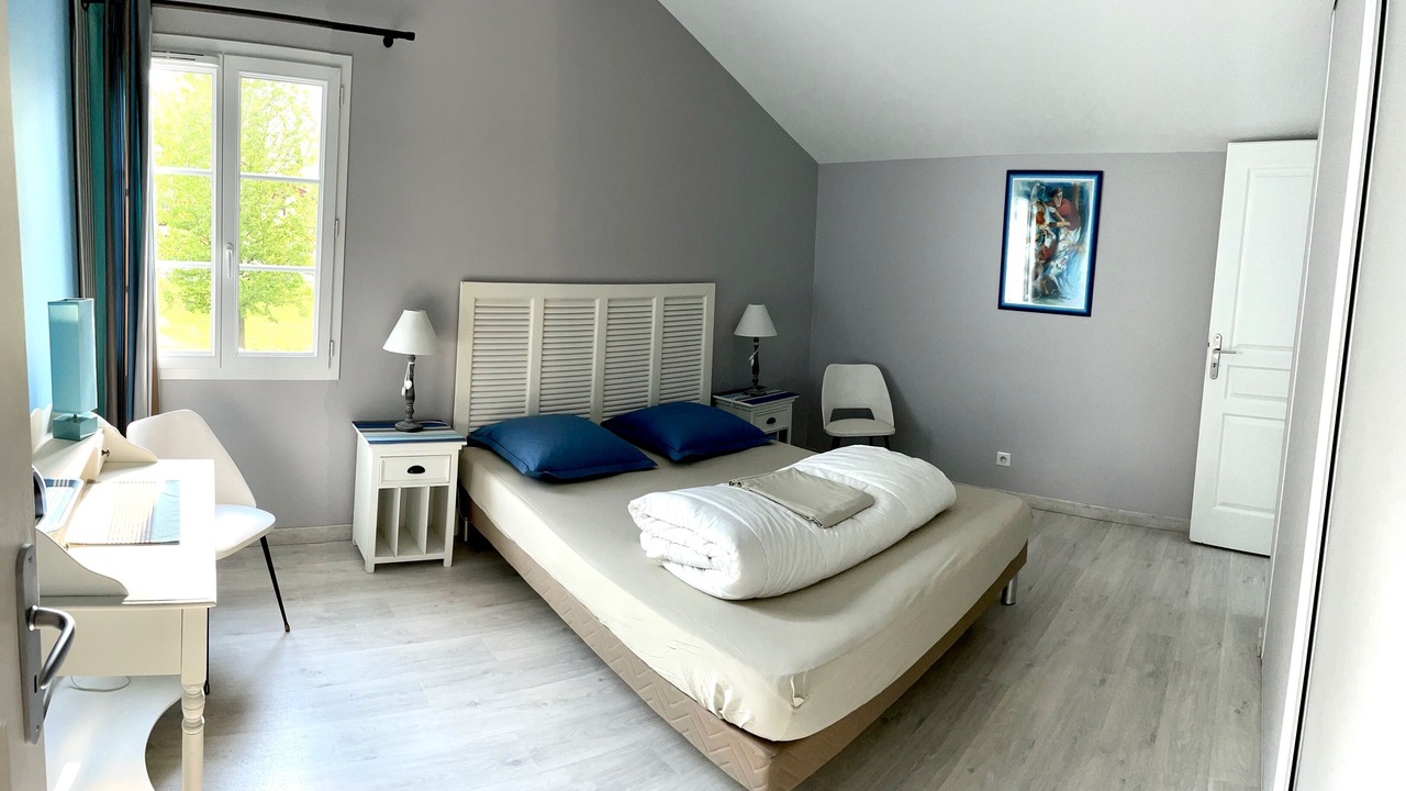 Photo of Bedroom in Sare