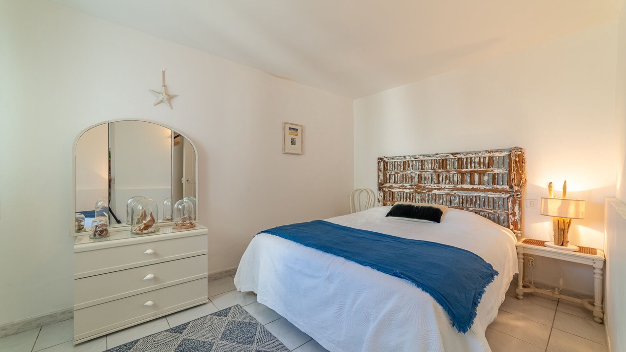 Photo of Bedroom in Saintes-Maries-de-la-Mer