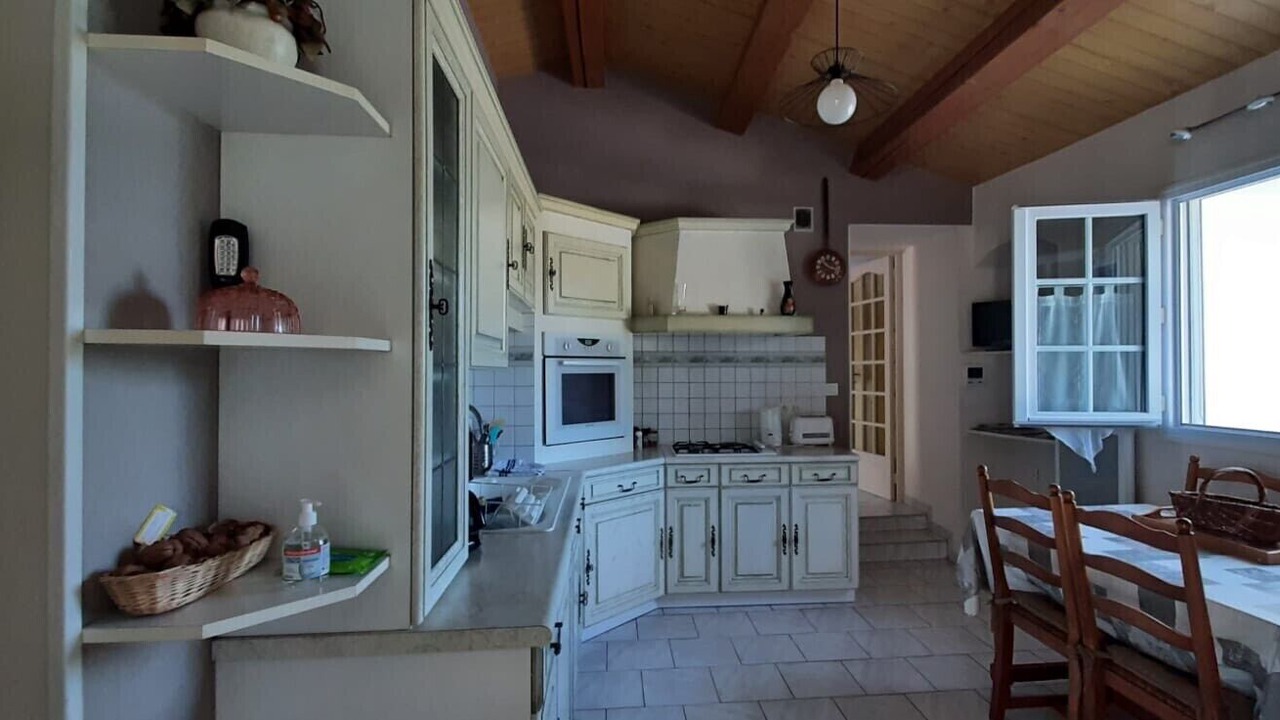 Photo of Kitchen in La Ronde