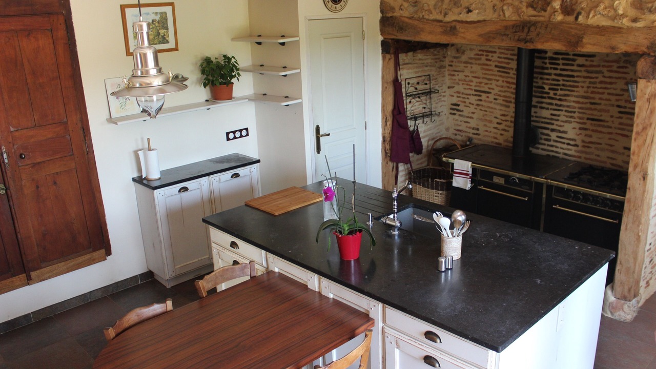 Photo of Kitchen in Rouffignac-Saint-Cernin-de-Reilhac