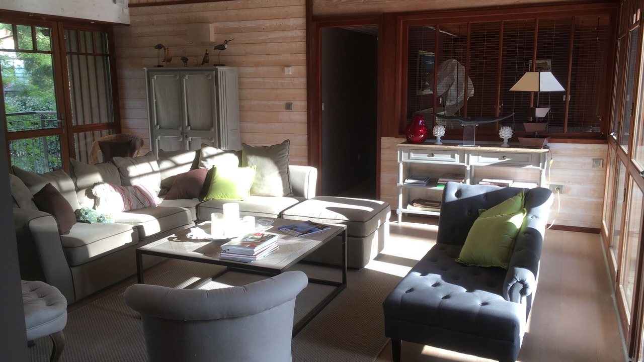 Photo of Livingroom in Le Canon
