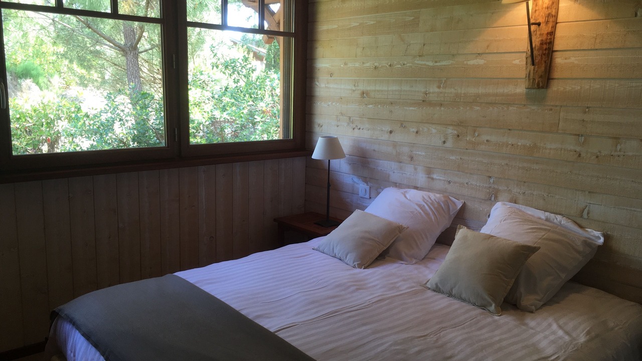 Photo of Bedroom in Le Canon