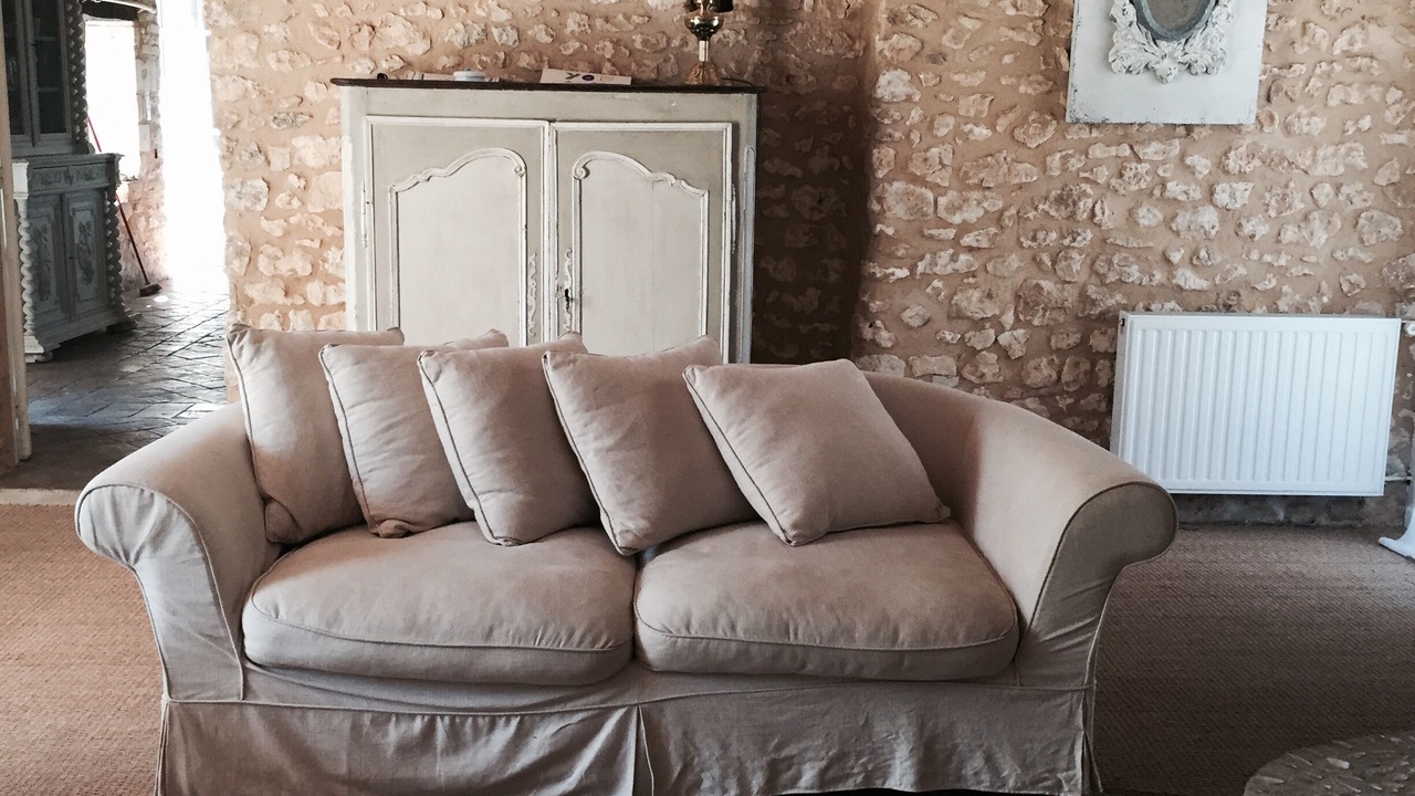 Photo of Livingroom in Saint-Laurent-des-Batons