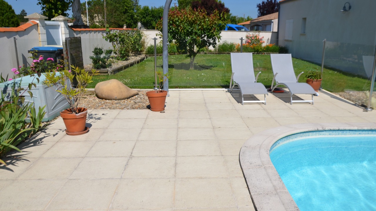 Photo of Outdoor in Verines