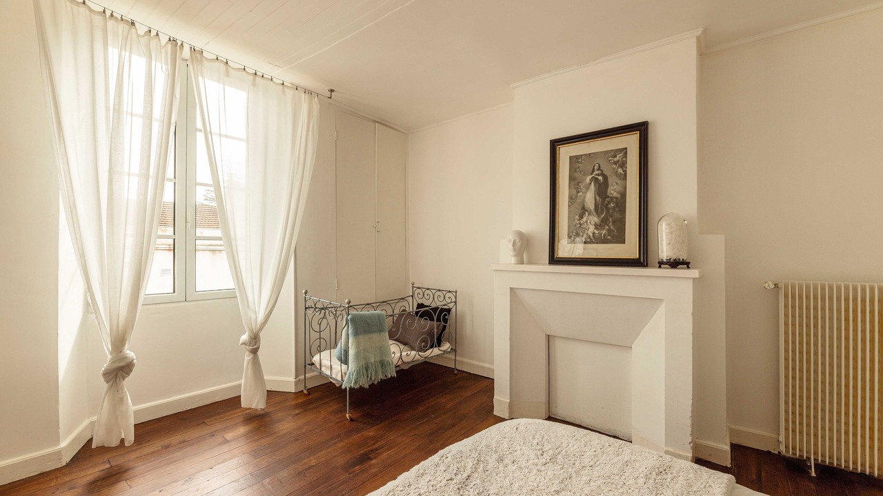 Photo of Bedroom in Saint-Martin-de-Gurson