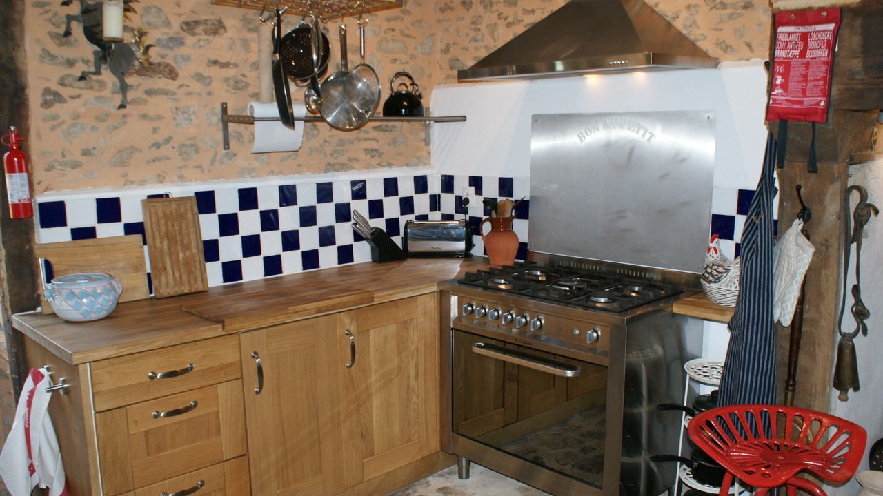 Photo of Kitchen in Salon-la-Tour