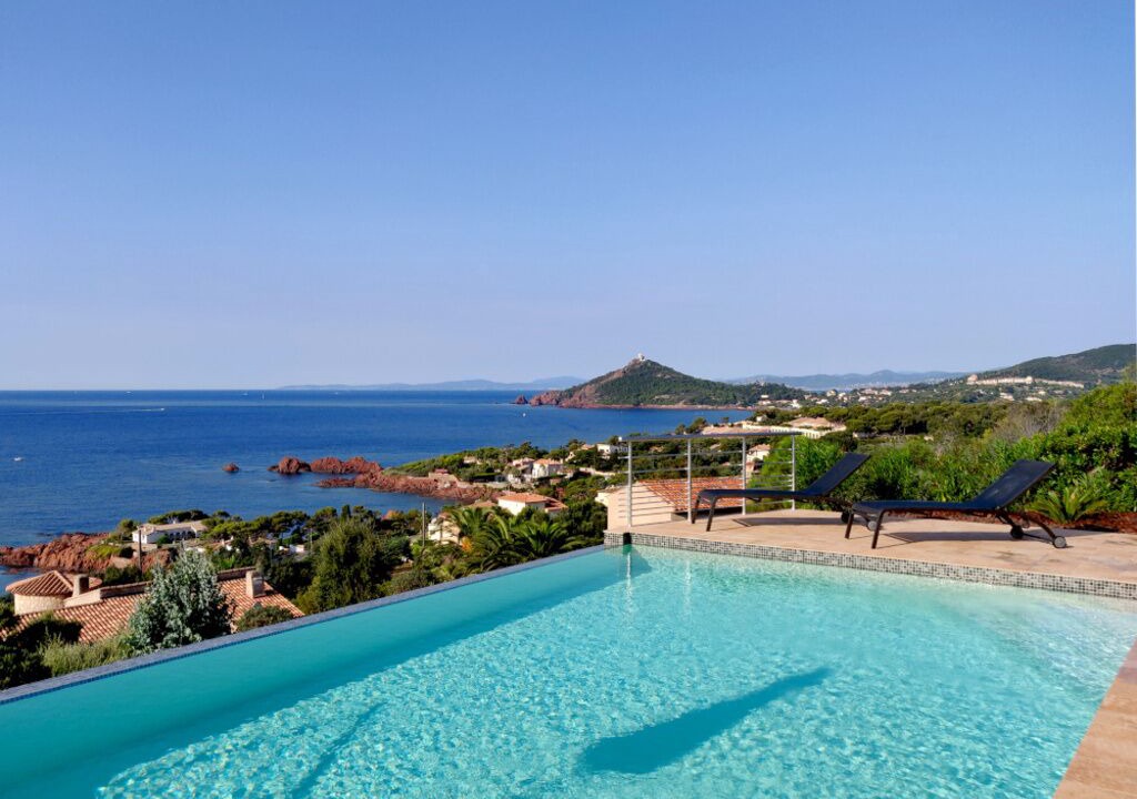 Photo of Outdoor in Antheor