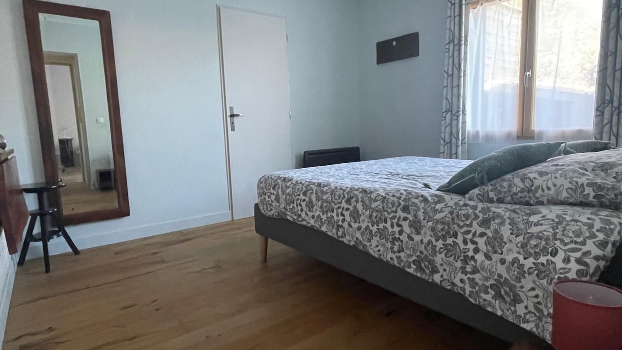 Photo of Bedroom in Grayan-Et-L'Hopital