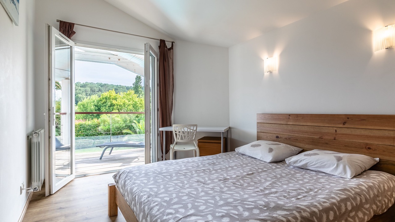 Photo of Bedroom in Tarnos