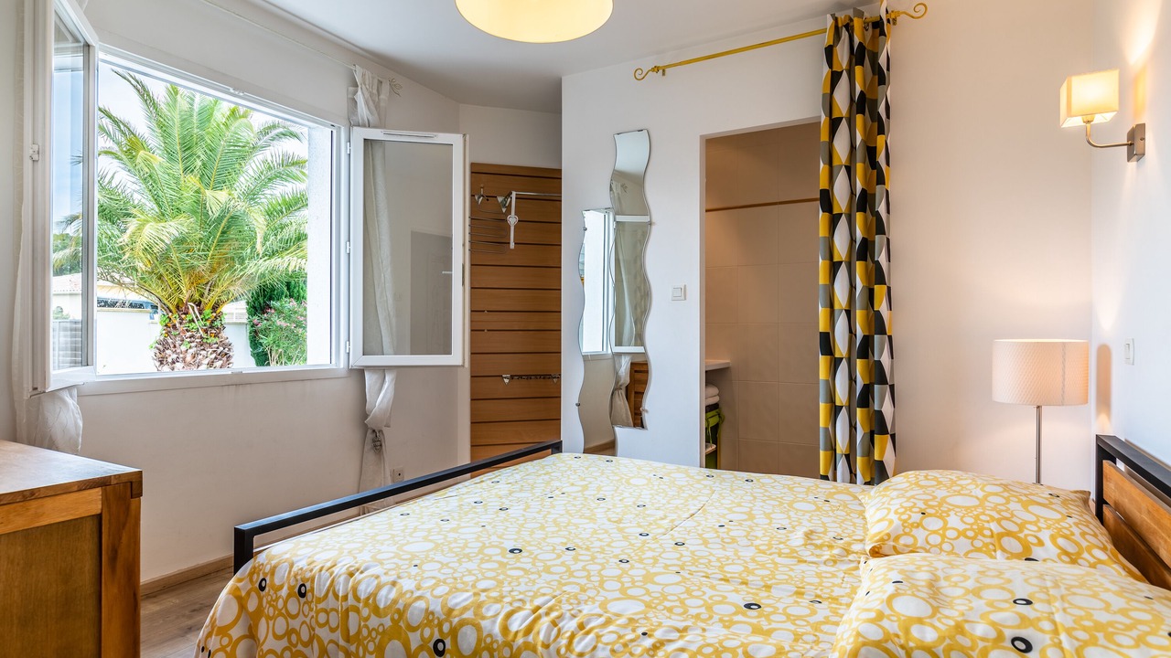 Photo of Bedroom in Tarnos