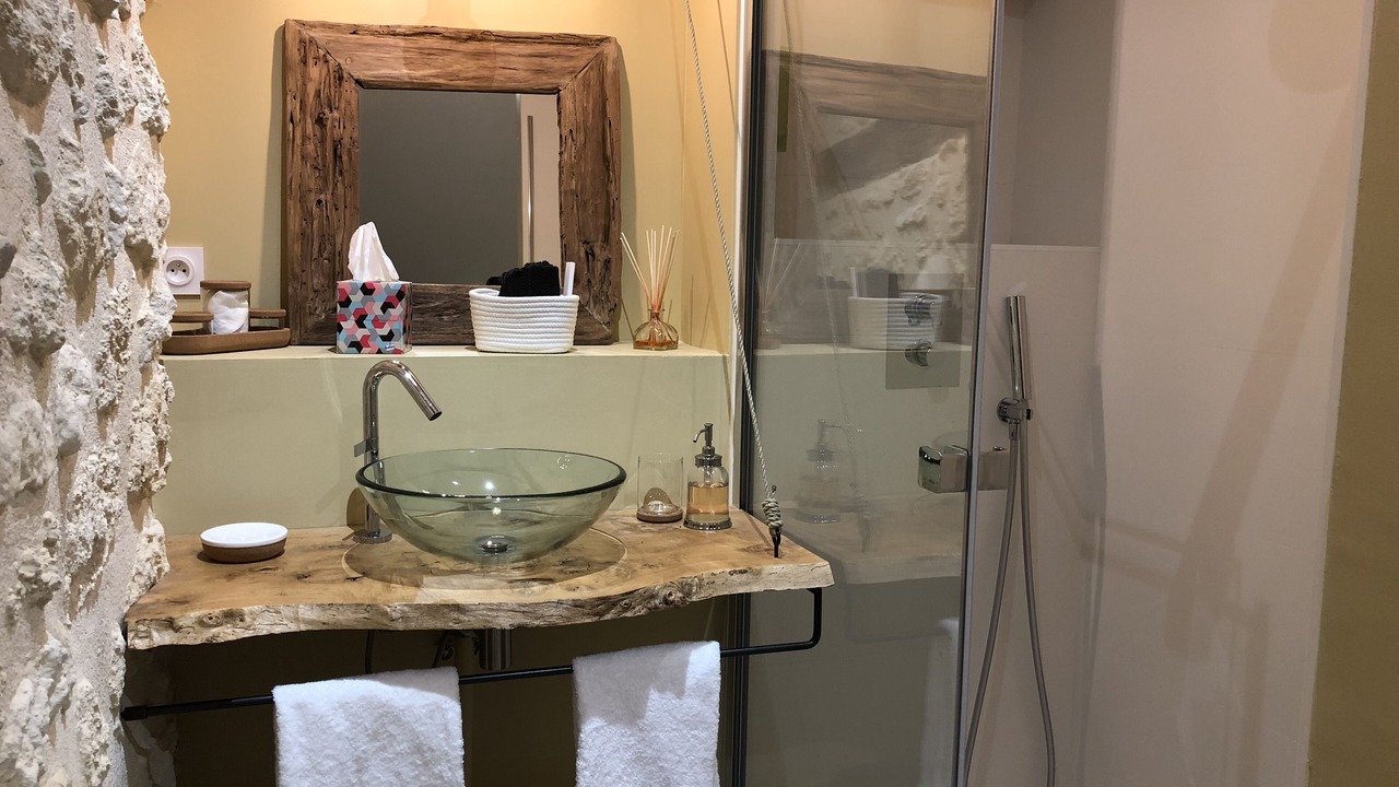 Photo of Bathroom in Salleboeuf