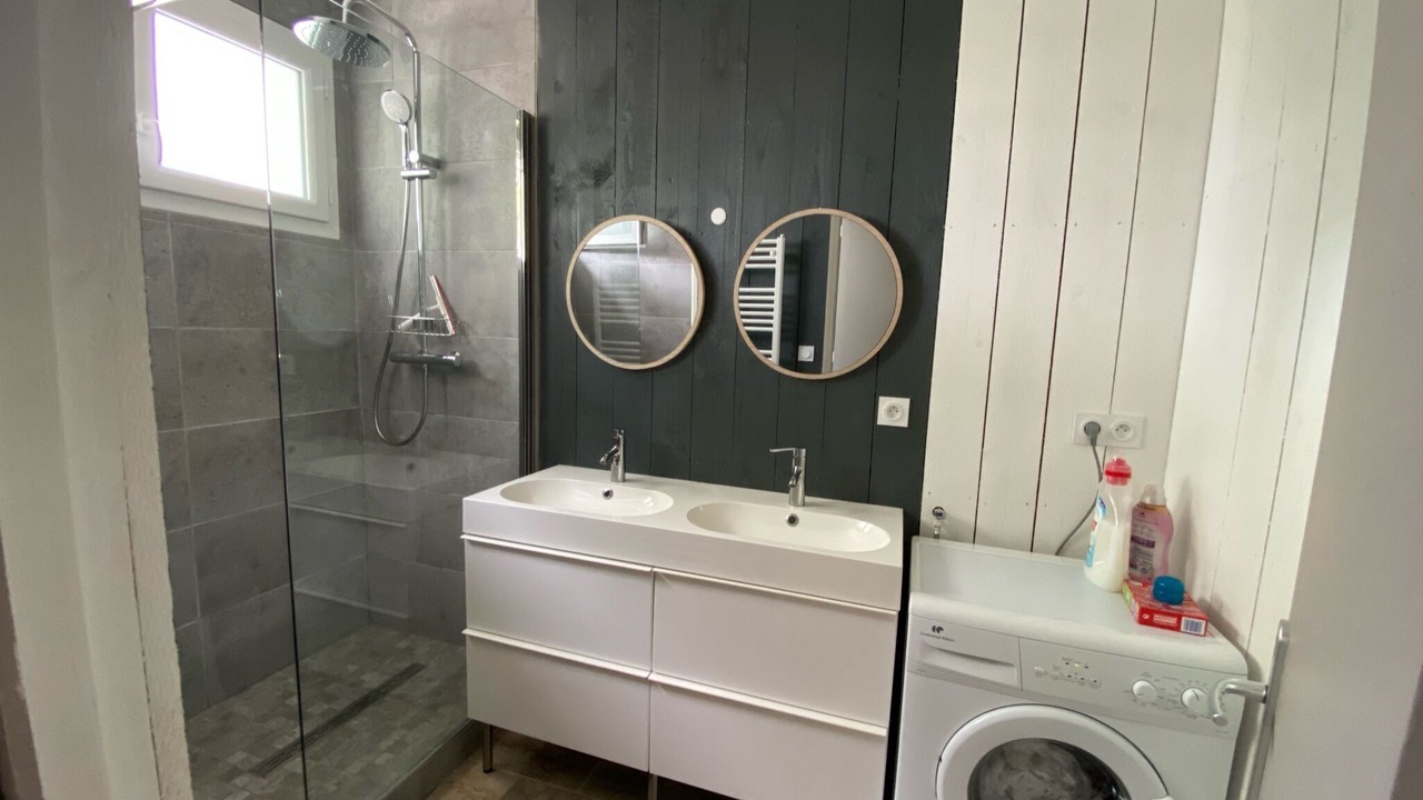 Photo of Bathroom in Saint-Trojan-les-Bains