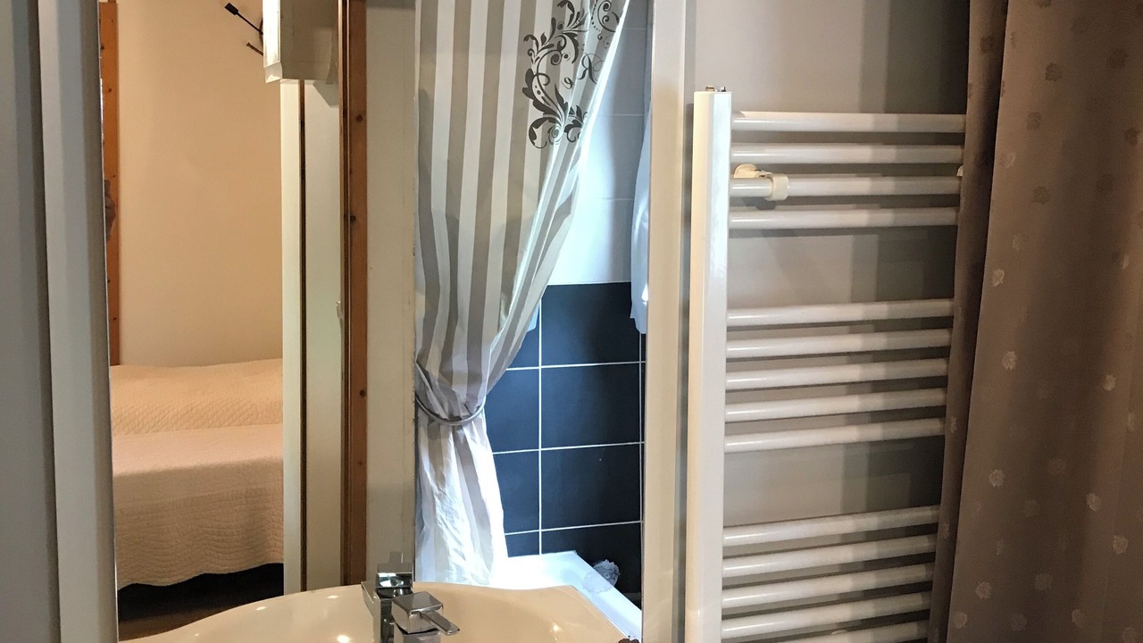 Photo of Bathroom in Valojoulx