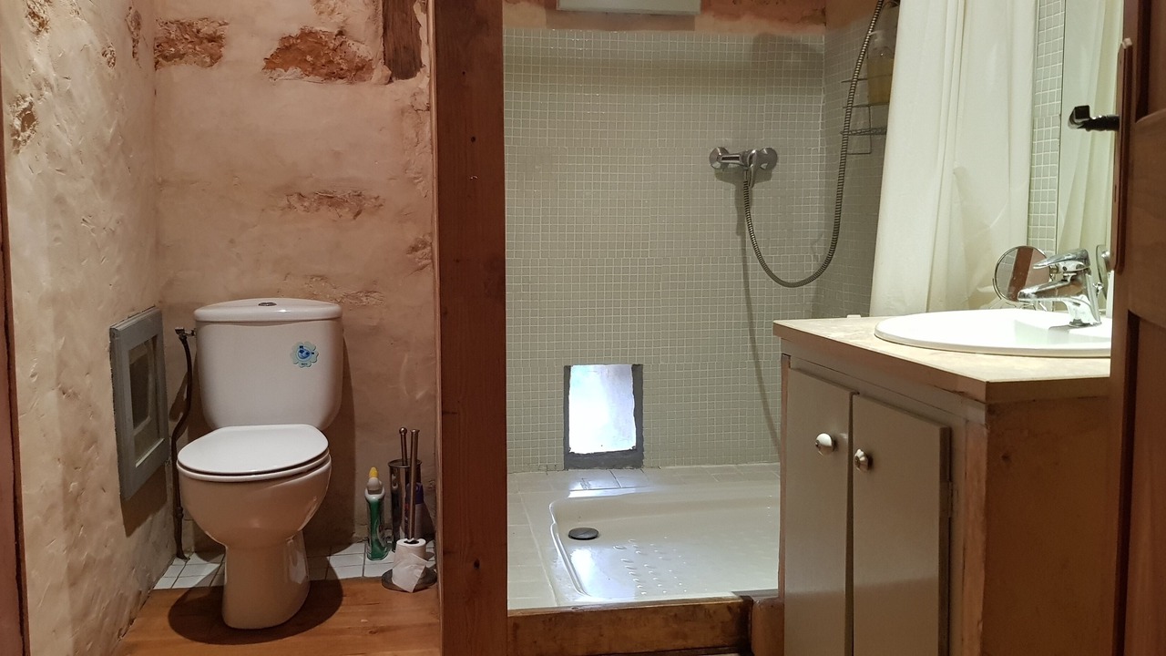 Photo of Bathroom in Domme