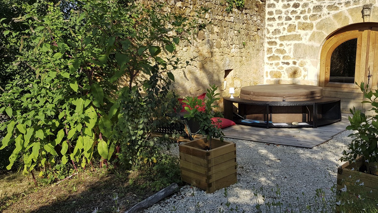 Photo of Patio Balcony in Domme