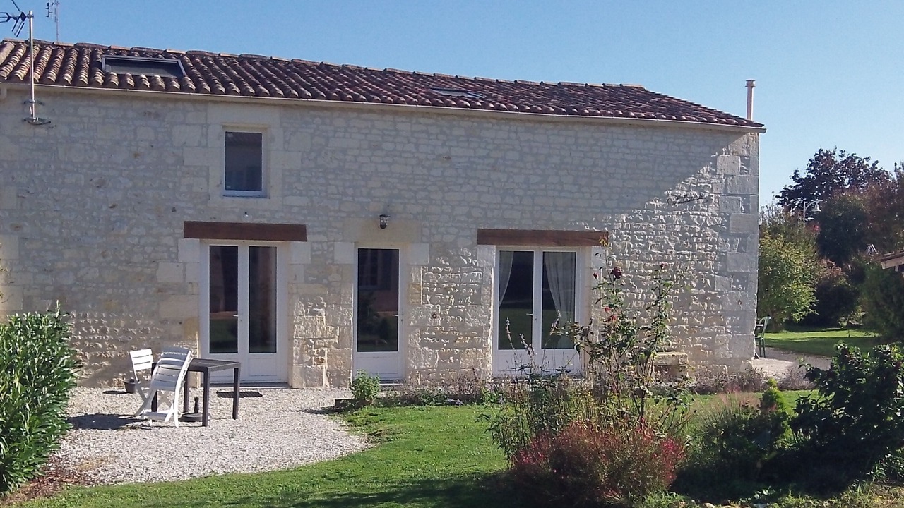 Photo of Outdoor in Luchat