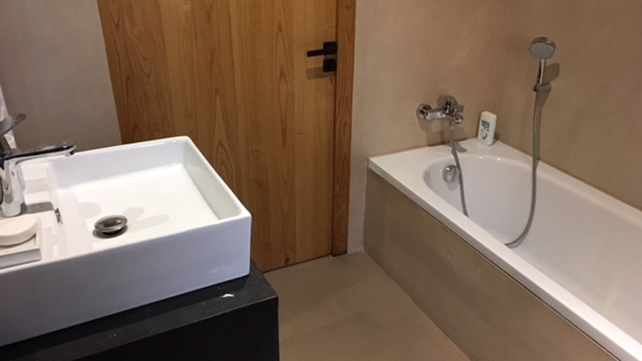 Photo of Bathroom in Saint-Martin-de-Fressengeas