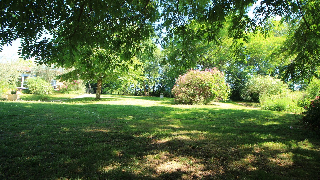Photo of Outdoor in Urval
