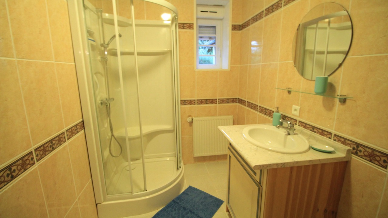 Photo of Bathroom in Urval