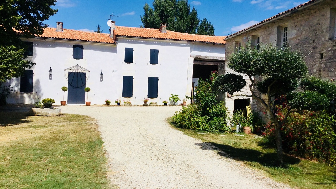 Photo of Outdoor in La Clisse