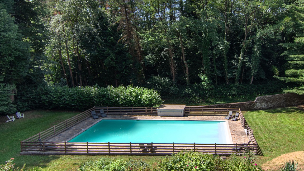 Photo of Outdoor in Saint-Priest-les-Fougeres