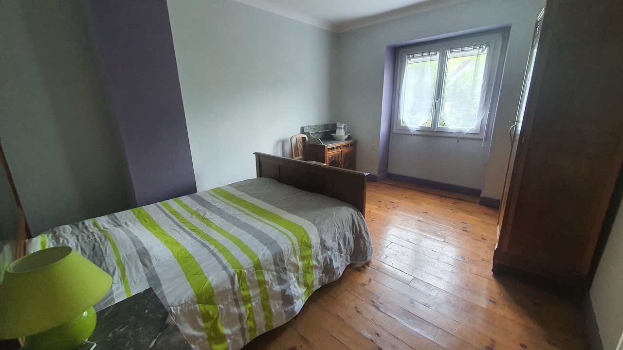 Photo of Bedroom in Osse-en-Aspe