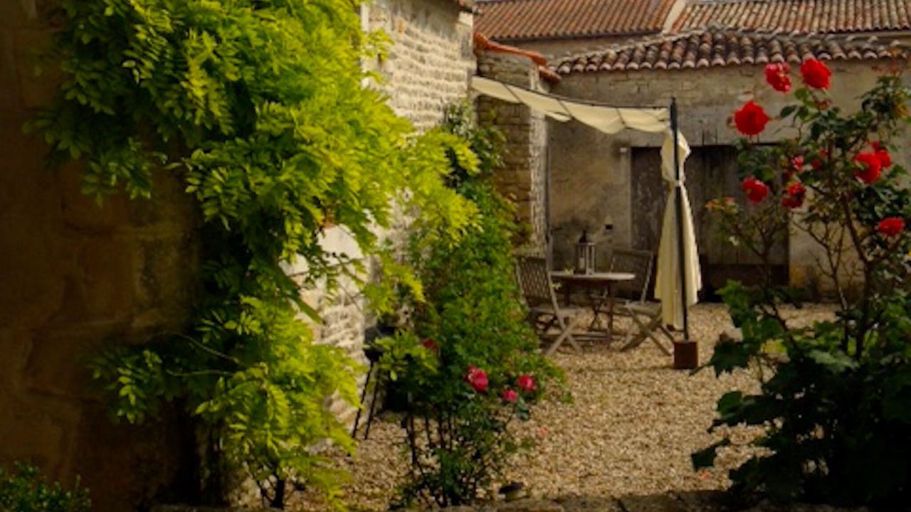Photo of Outdoor in Echallat