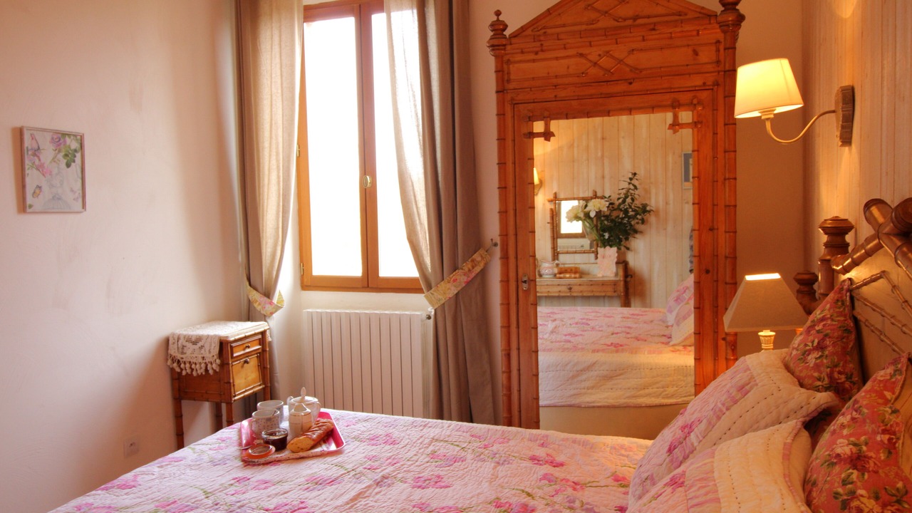 Photo of Bedroom in Lanquais