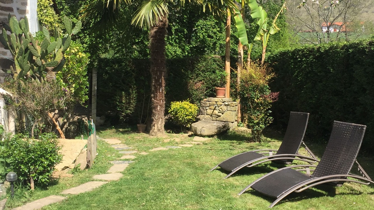 Photo of Outdoor in Bunus