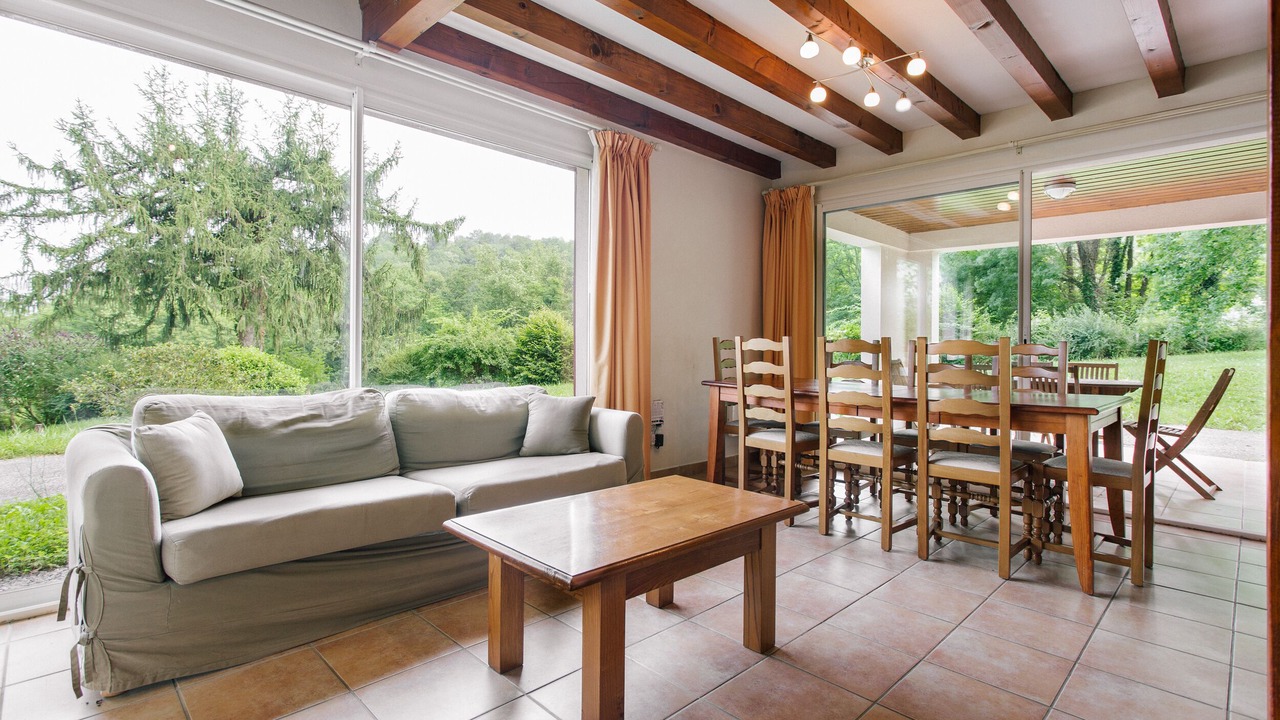 Photo of Livingroom in Saint-Jean-le-Vieux
