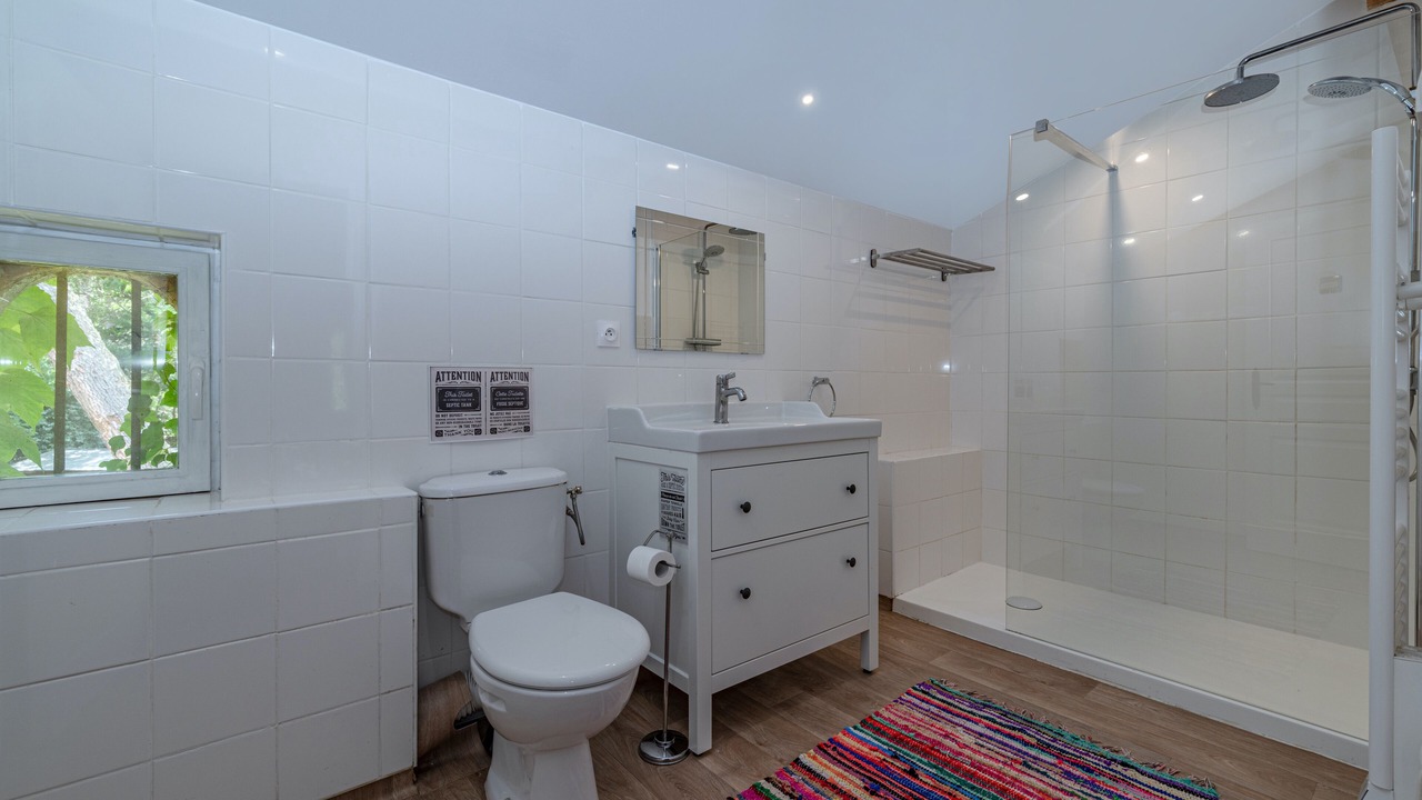 Photo of Bathroom in Moustey