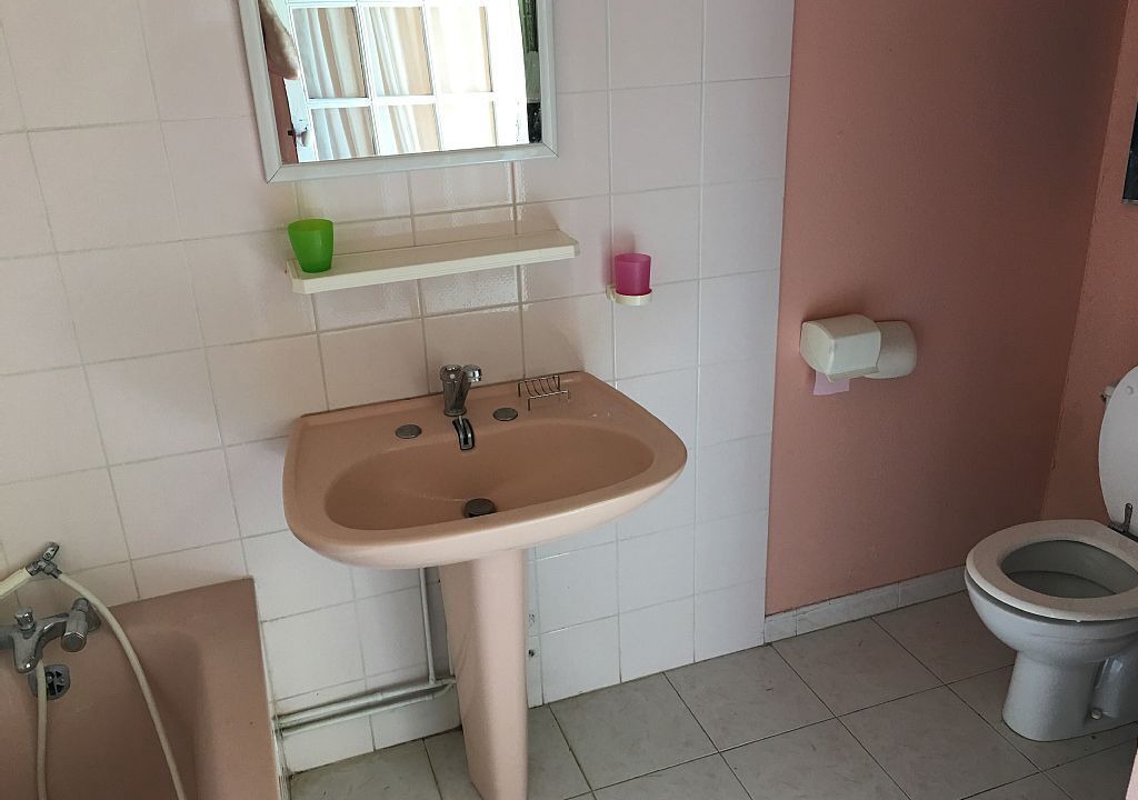 Photo of Bathroom in Tonneins