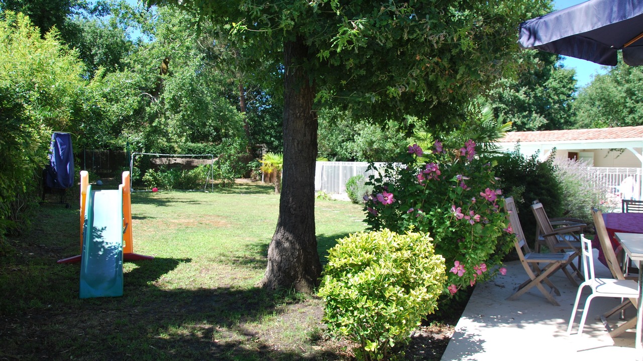 Photo of Outdoor in Saint-Aubin-de-Medoc