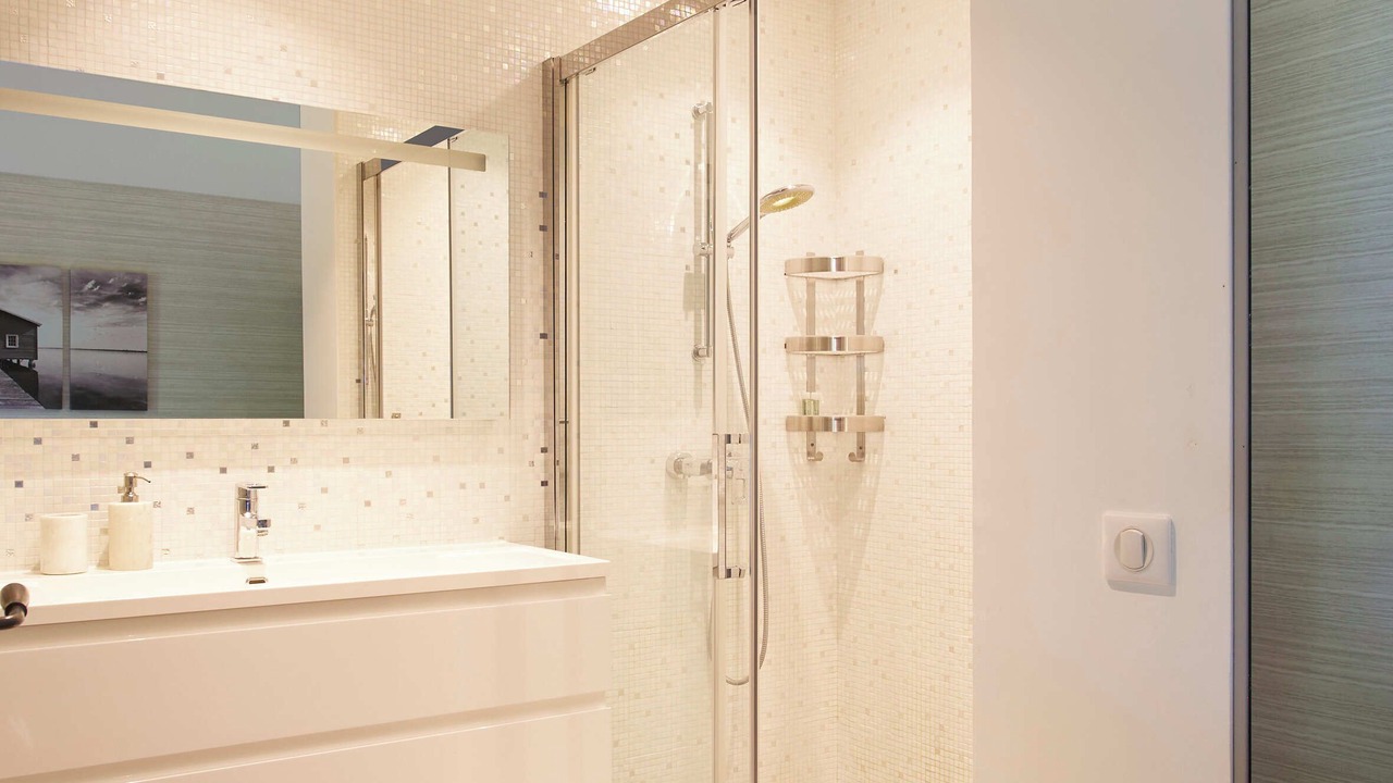 Photo of Bathroom in Guillac